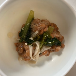 離乳食＾＾えのきと小松菜の納豆和え